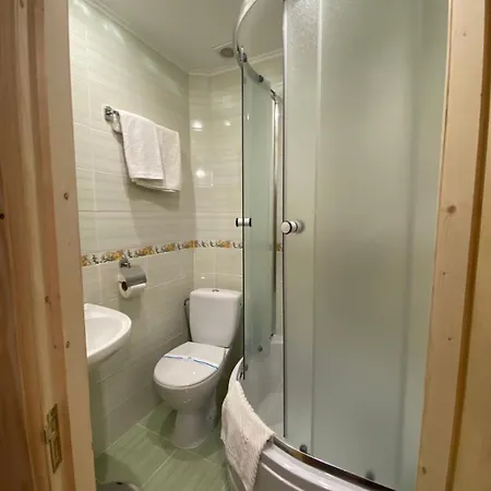 Guest house Filiak Yablunytsya