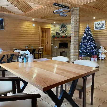 Guest house Filiak Yablunytsya